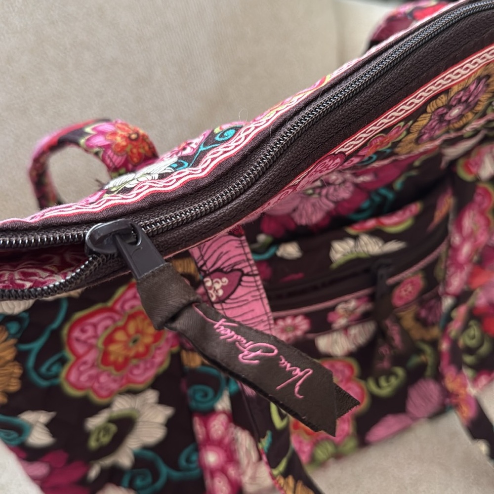 🌸Vera Bradley Shoulder Tote🌸 - Picture 5 of 8